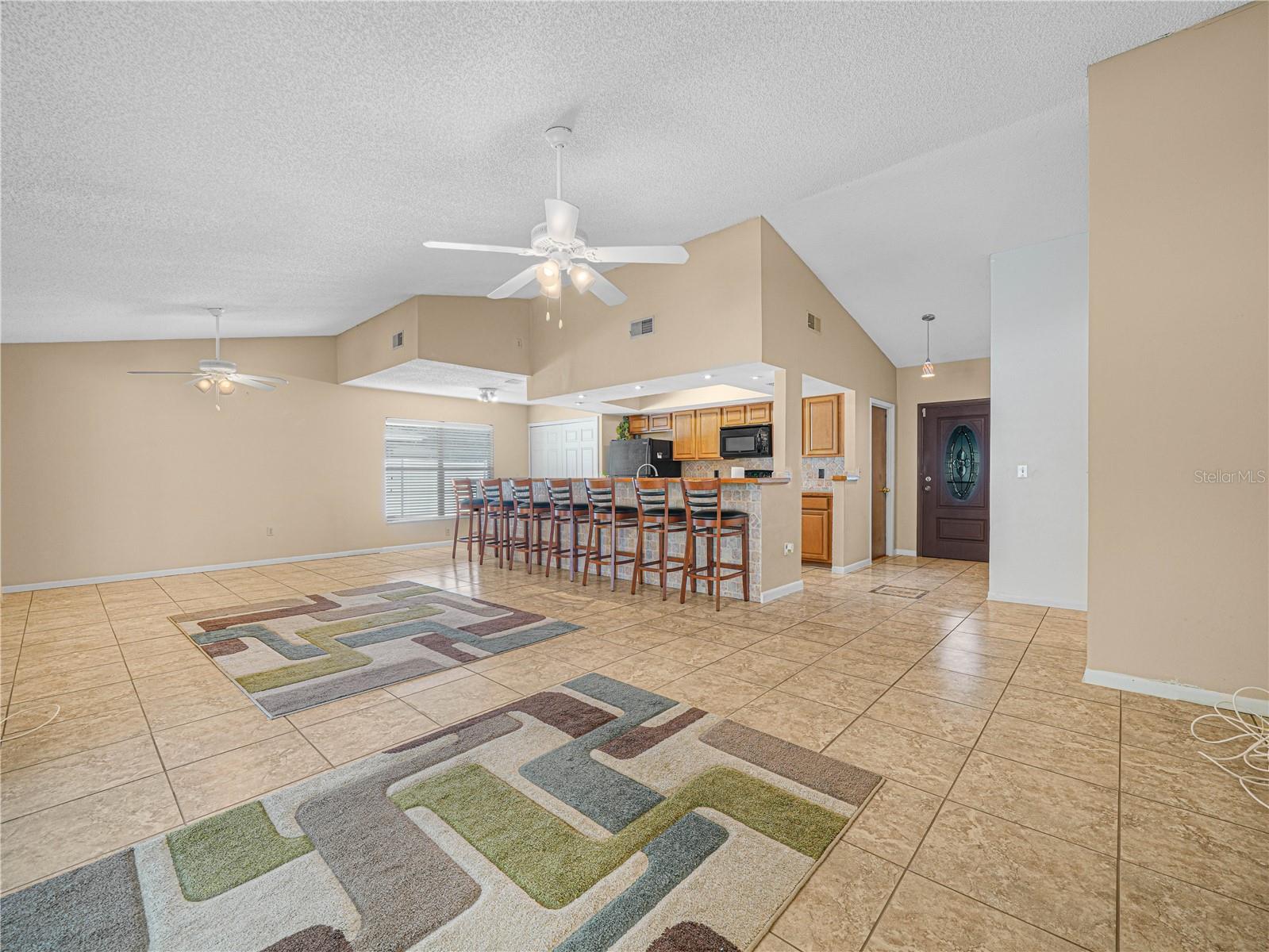 812 SANDALWOOD DR — photo 6