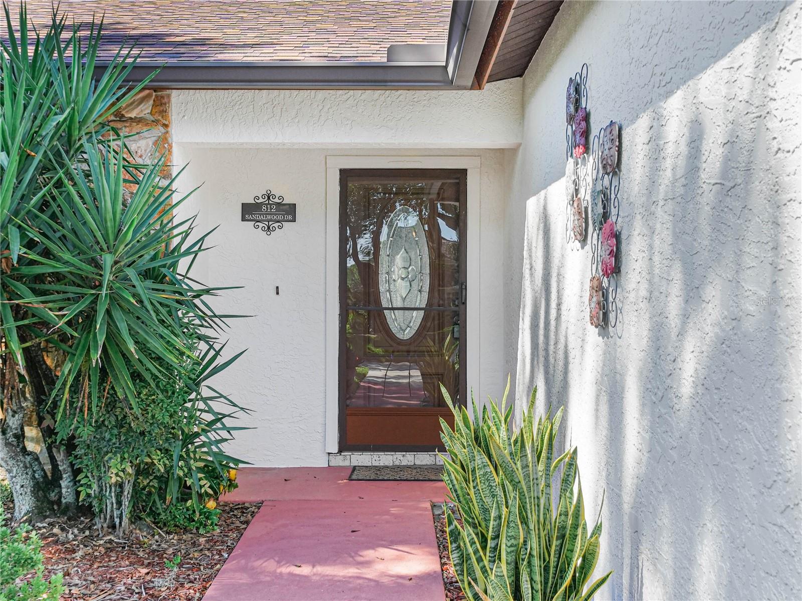 812 SANDALWOOD DR — photo 3