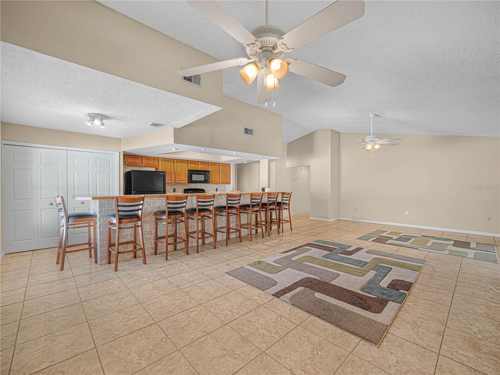 812 SANDALWOOD DR — photo 5