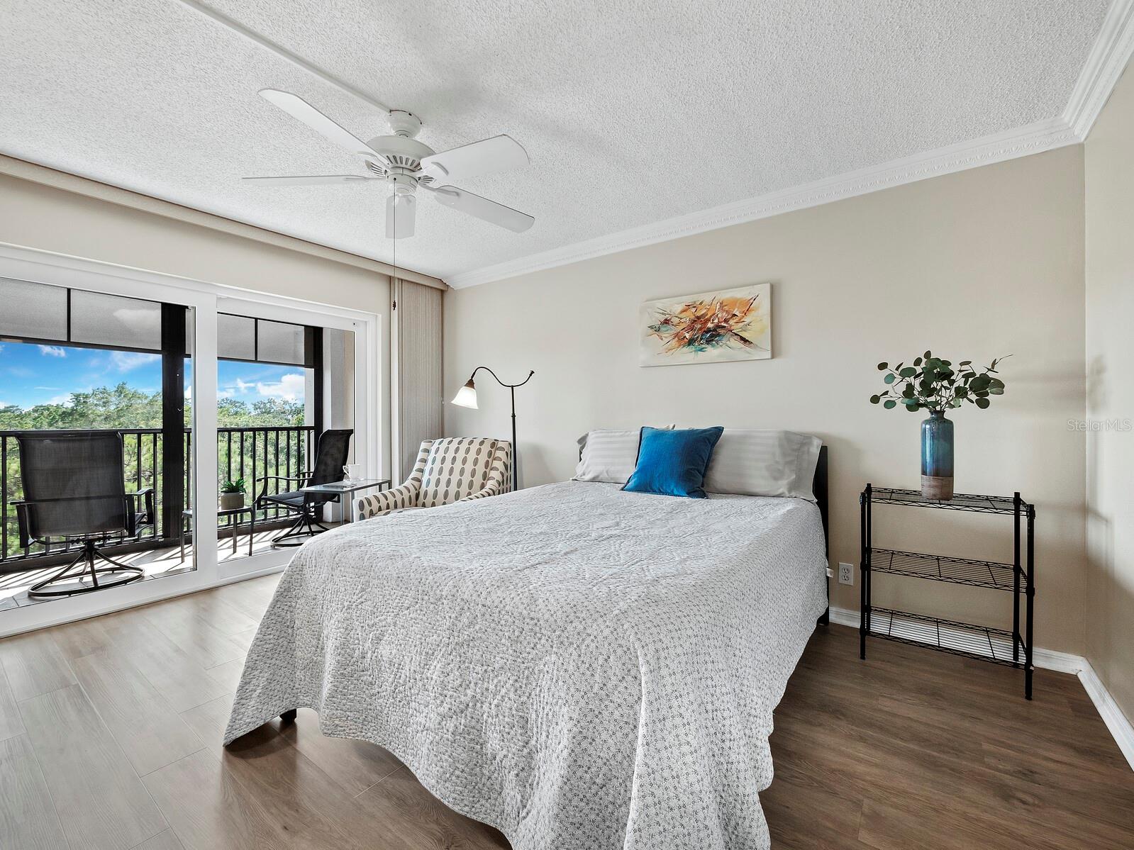 512 W VENICE AVE #607 — photo 11