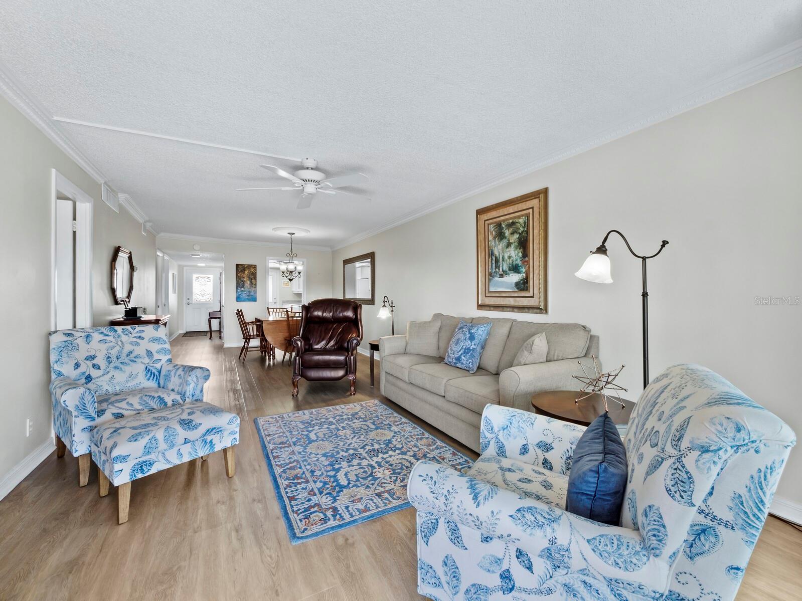 512 W VENICE AVE #607 — photo 7