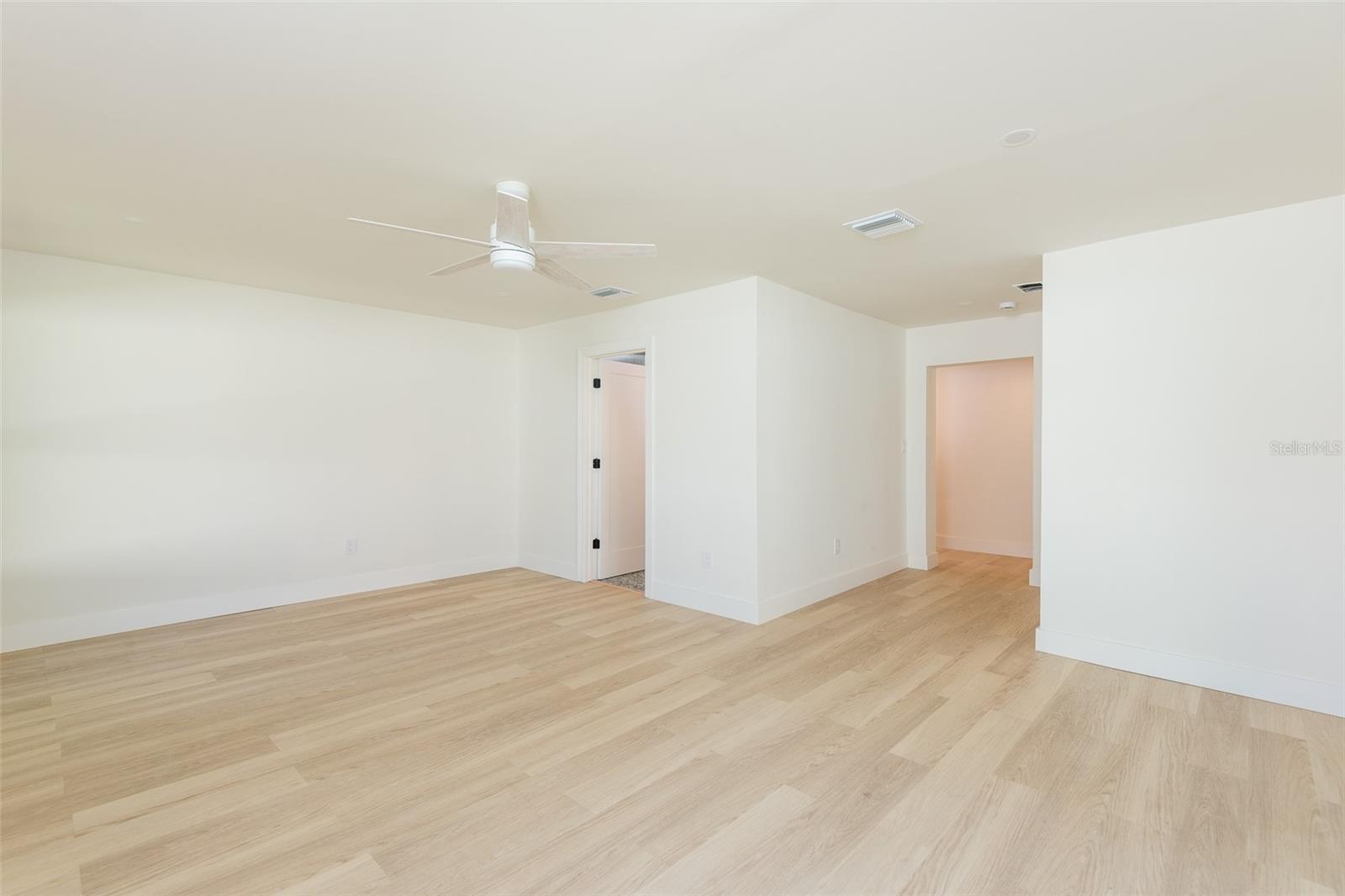 4711 W EL PRADO BLVD — photo 15