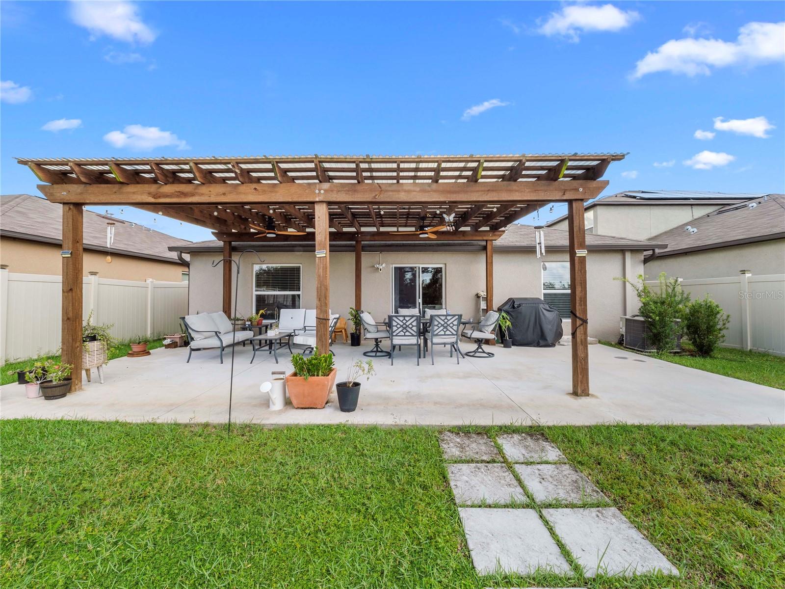 15436 MILLER CREEK DR — photo 37