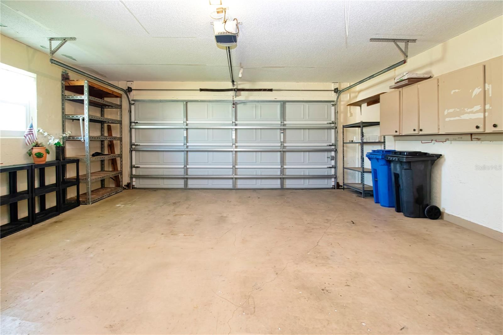 2108 MEADOWLARK LN — photo 46