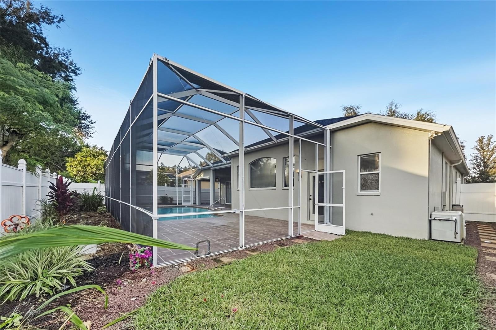219 RONJA LN — photo 24