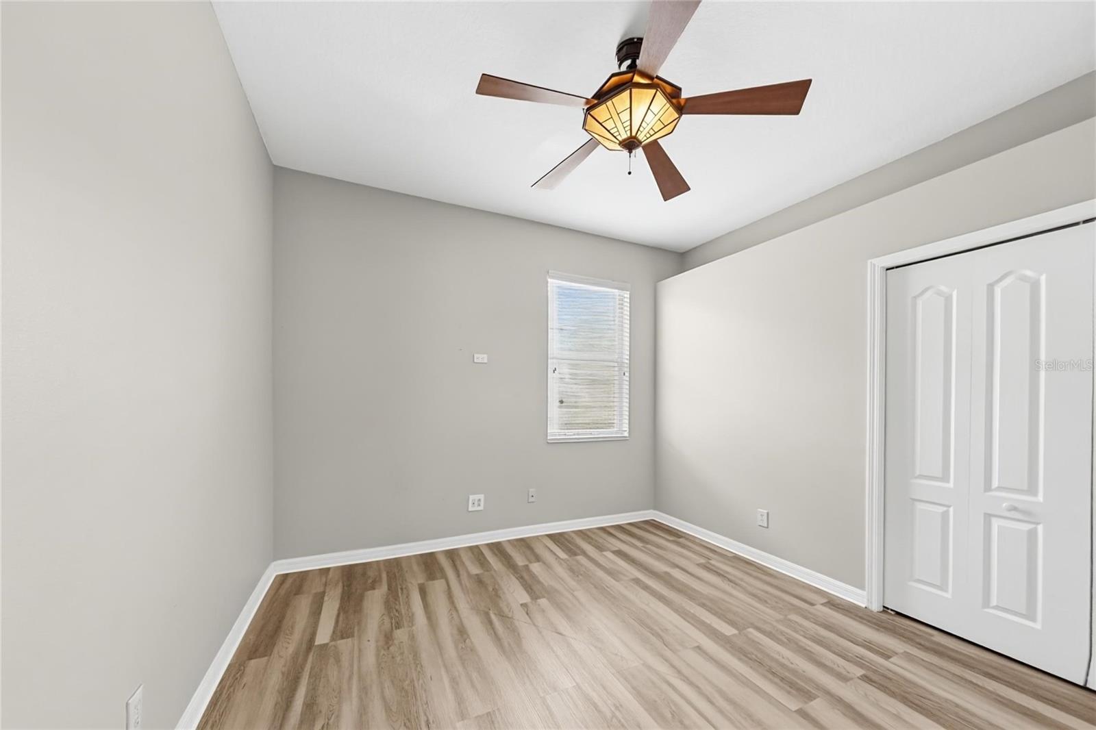 219 RONJA LN — photo 15