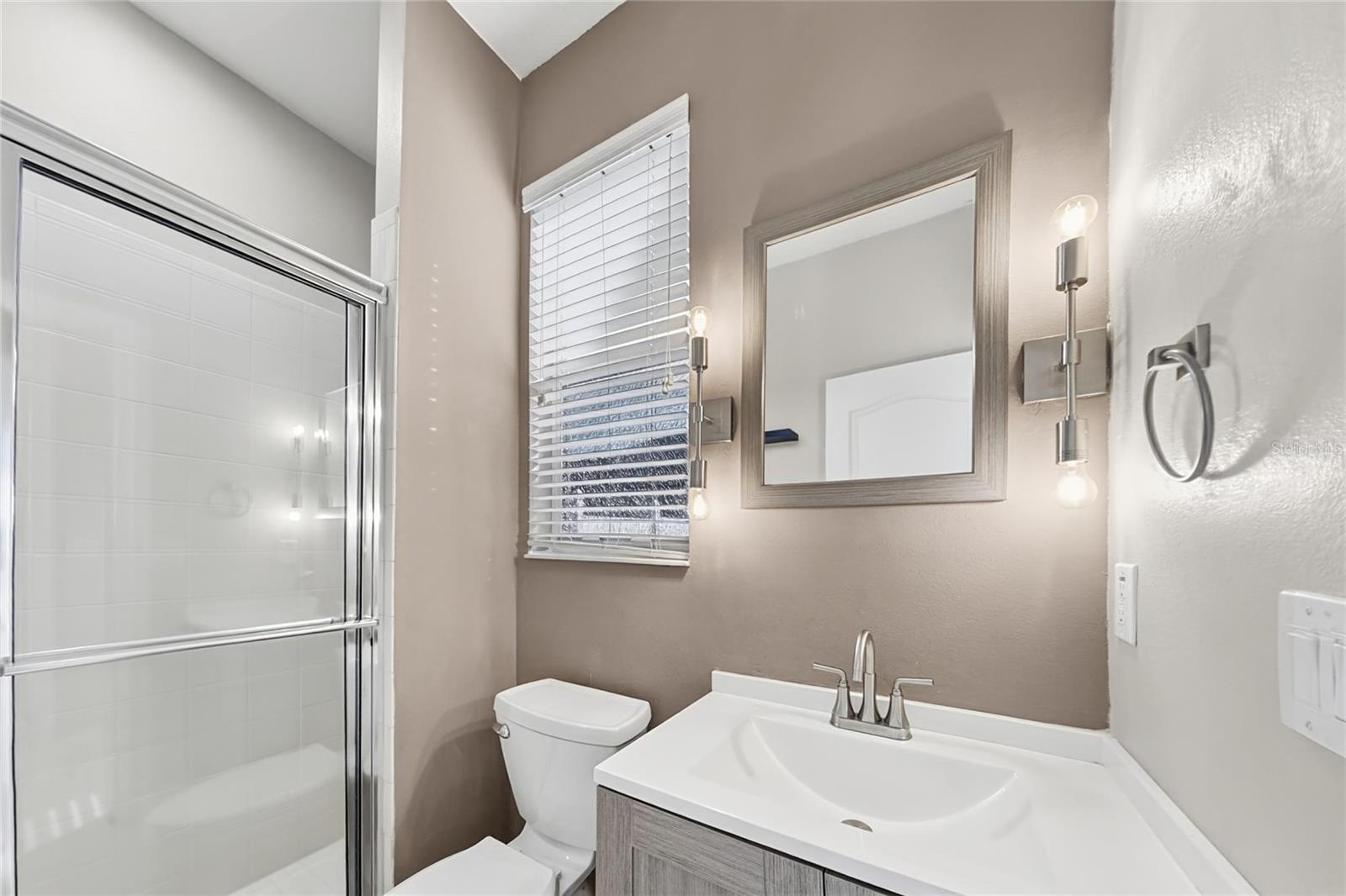 219 RONJA LN — photo 20
