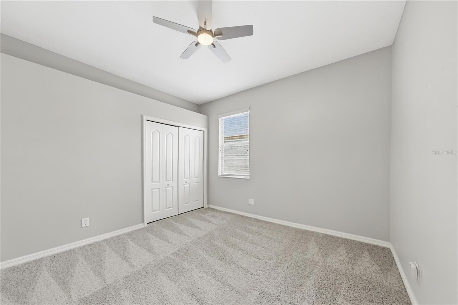 219 RONJA LN — photo 16