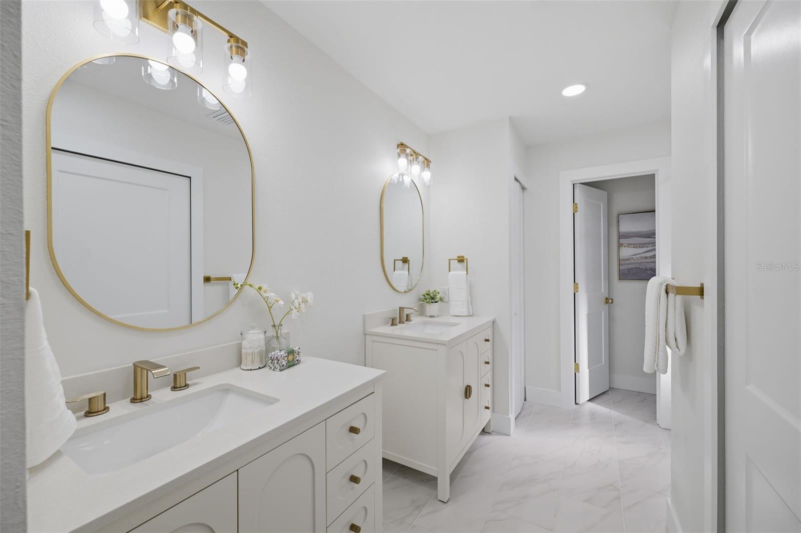 1070 CAPTAINS WAY — photo 14