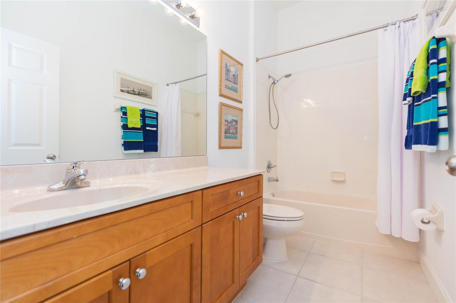 11817 HOLLY CREST LN — photo 32