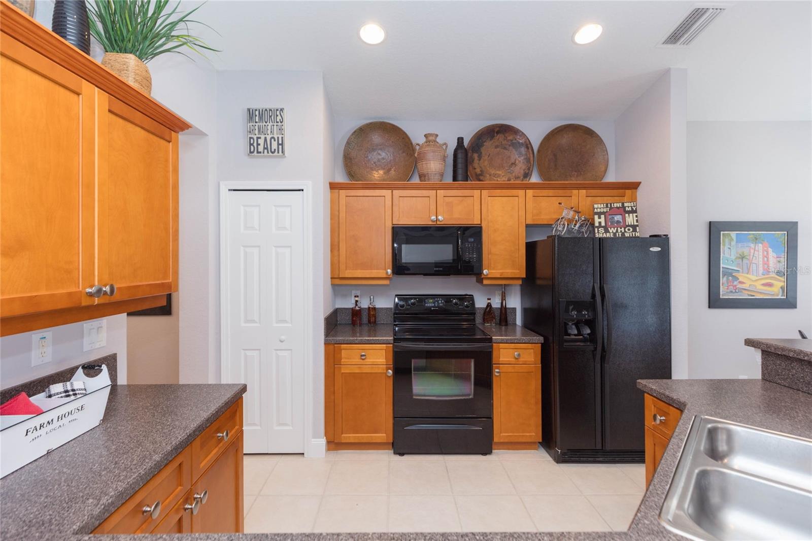 11817 HOLLY CREST LN — photo 21