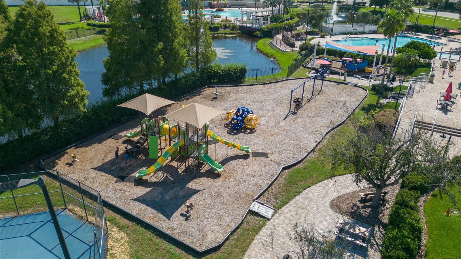 11817 HOLLY CREST LN — photo 51