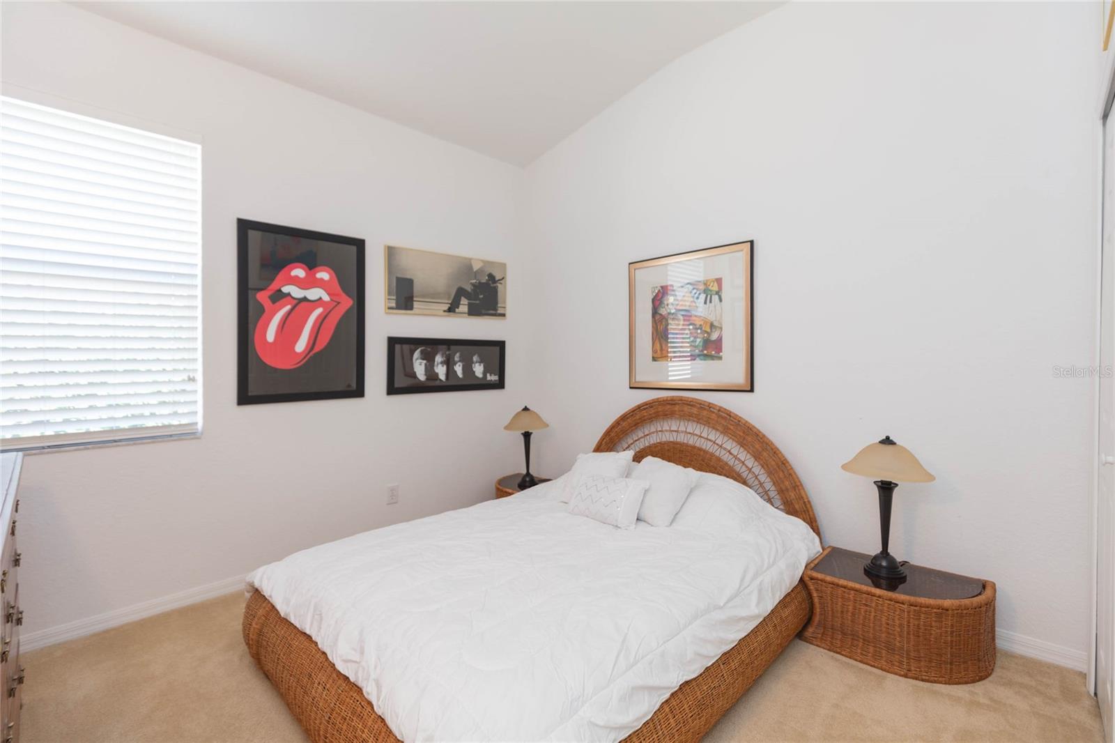 11817 HOLLY CREST LN — photo 30