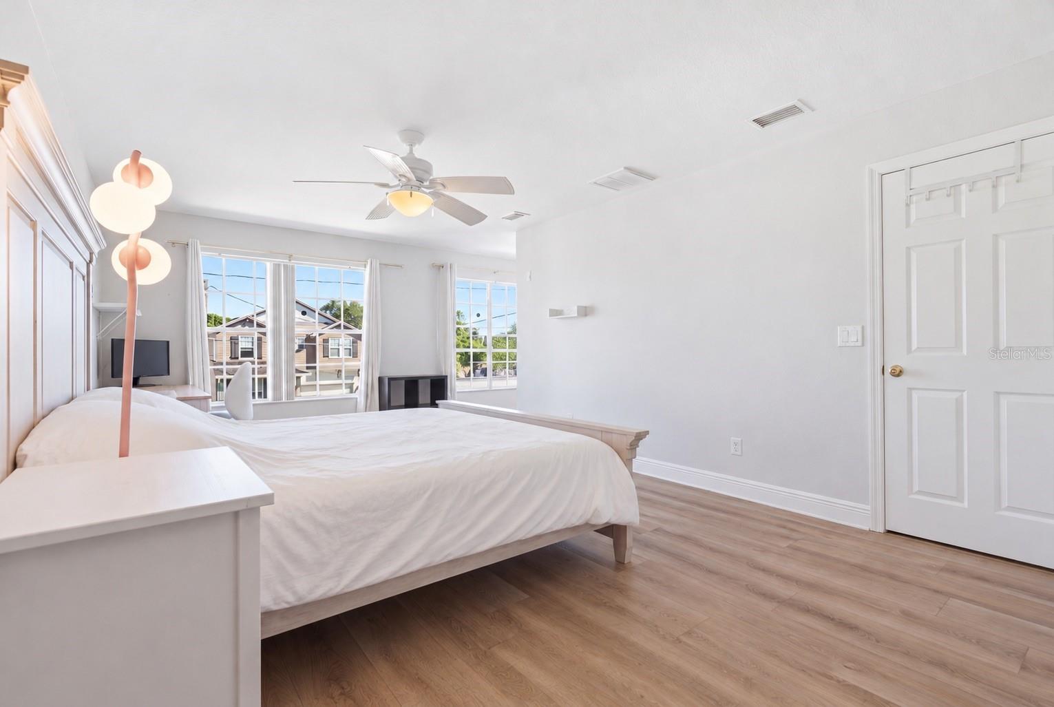 1006 N HABANA AVE — photo 13