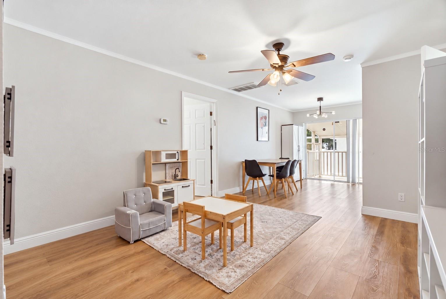 1006 N HABANA AVE — photo 10