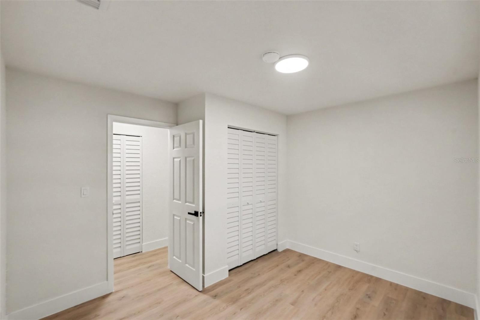 3306 W WYOMING AVE — photo 12