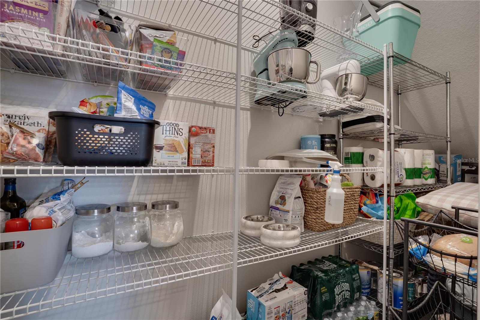 2430 GOLDEN PASTURE CIR — photo 17