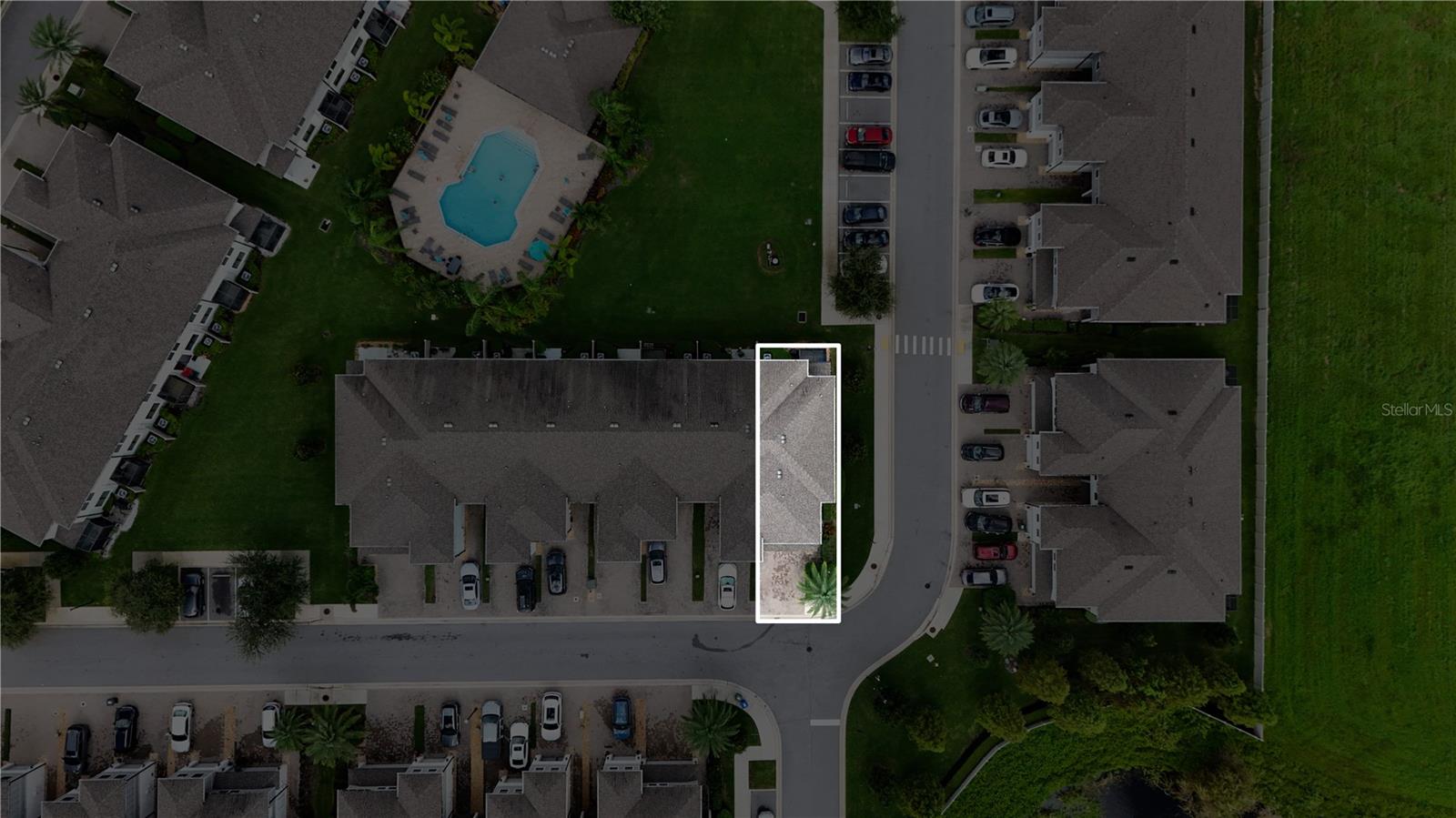 2430 GOLDEN PASTURE CIR — photo 44