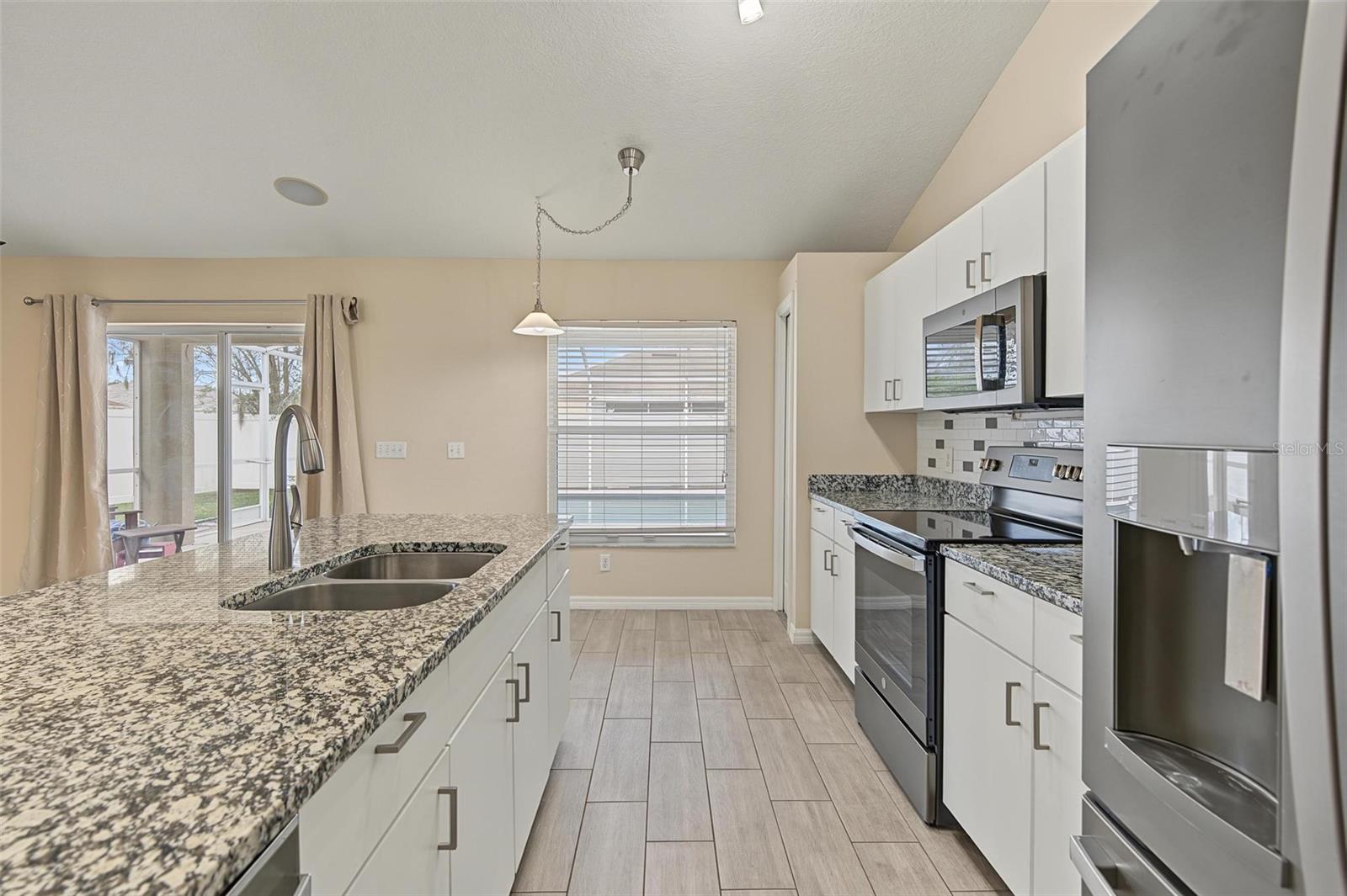 5809 BLACK WALNUT CT — photo 12