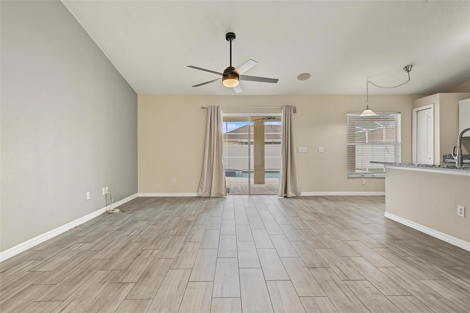 5809 BLACK WALNUT CT — photo 6