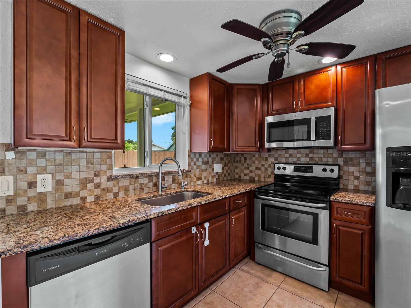 310 GRANT RD — photo 11