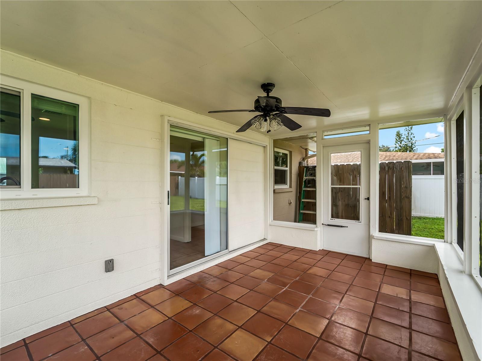 310 GRANT RD — photo 15