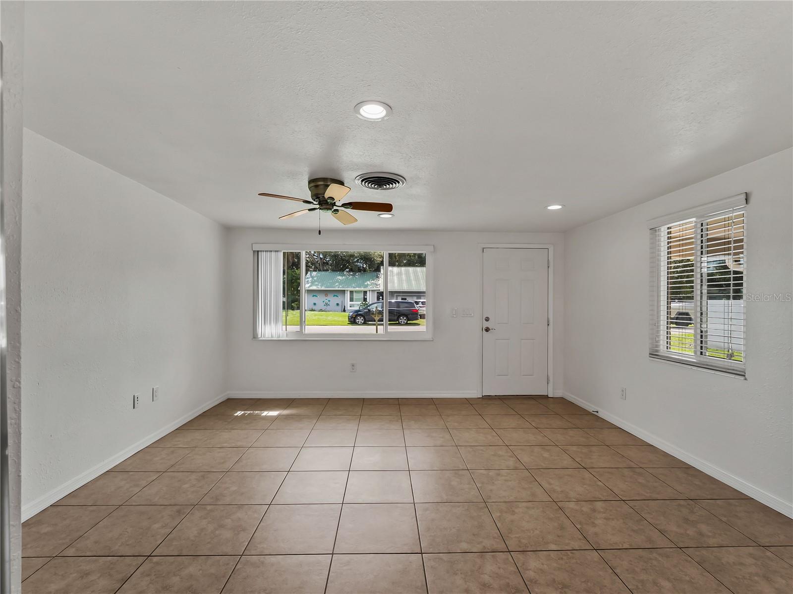 310 GRANT RD — photo 9