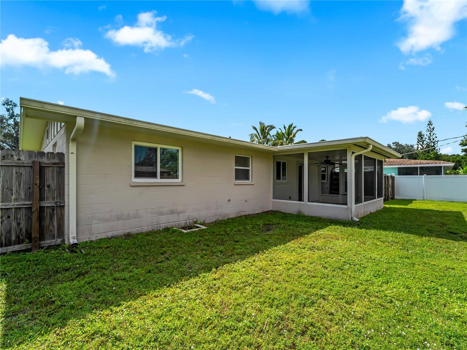 310 GRANT RD — photo 36