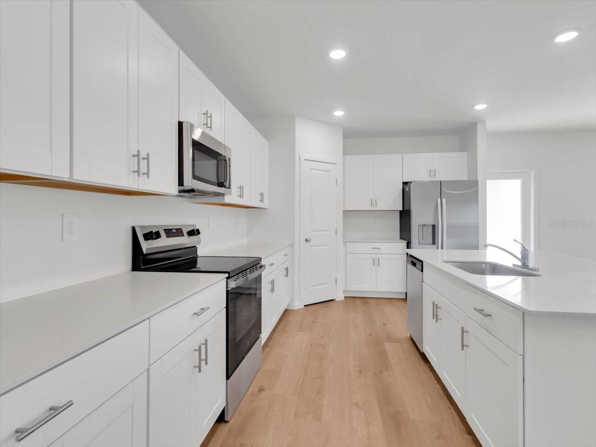 7349 RAINBOW BAY PL — photo 12