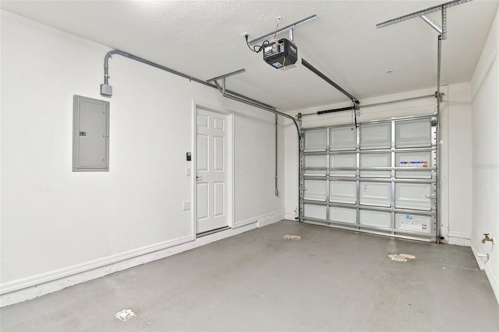 2537 6TH AVENUE DR E — photo 30