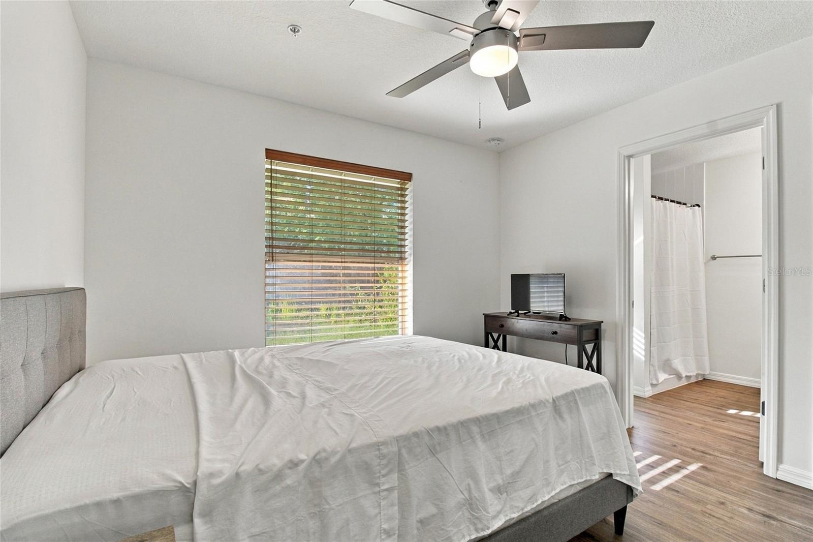 2537 6TH AVENUE DR E — photo 22