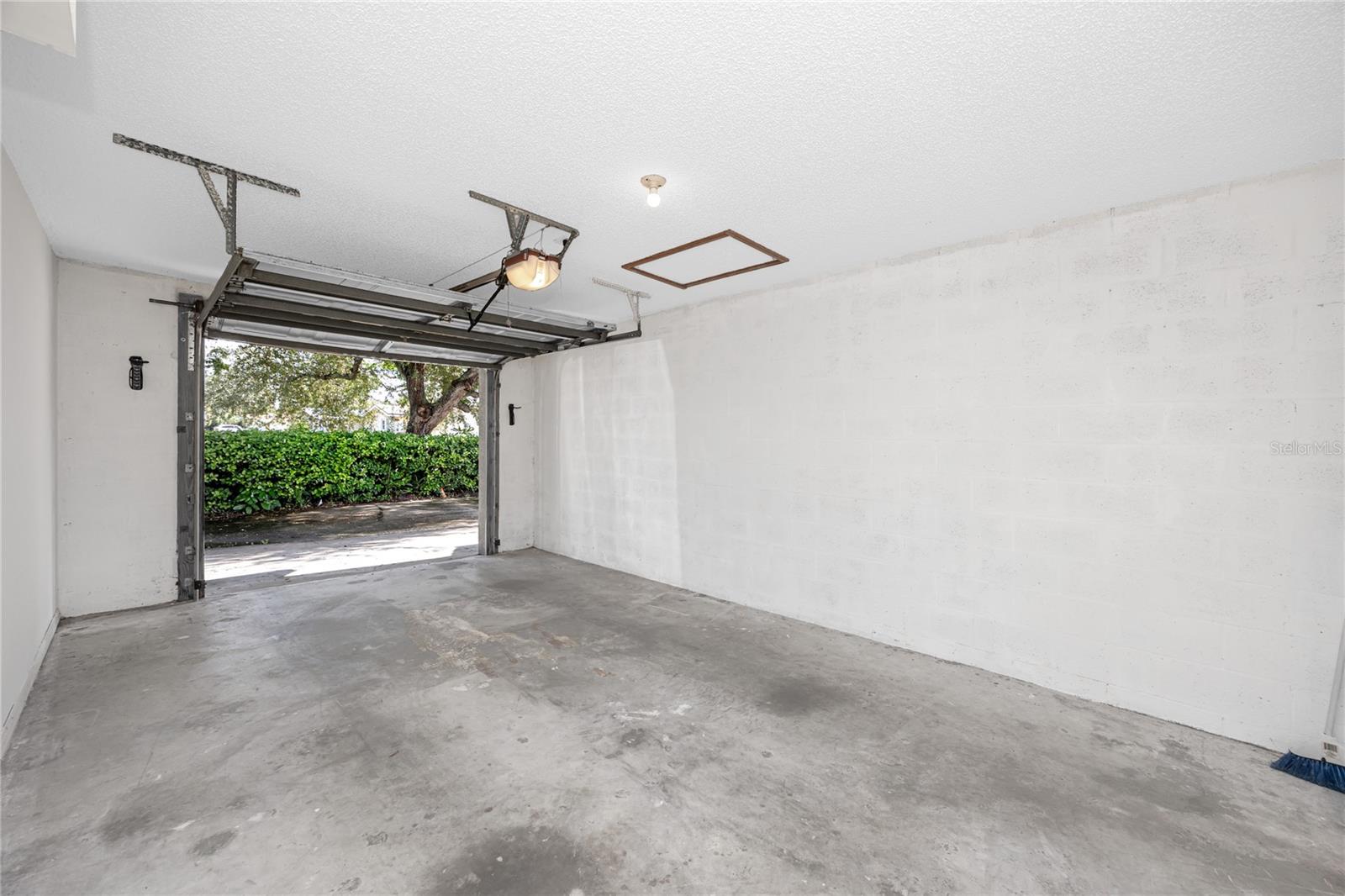 14460 MARINA WAY #11 — photo 37