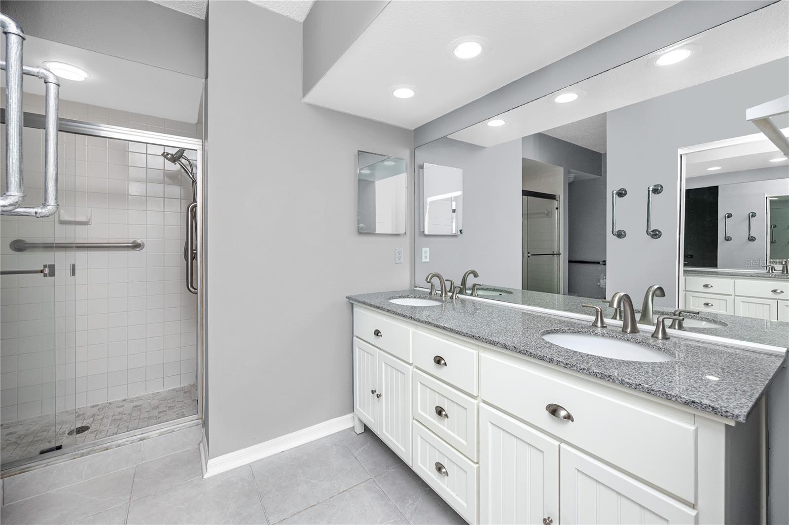 14460 MARINA WAY #11 — photo 24
