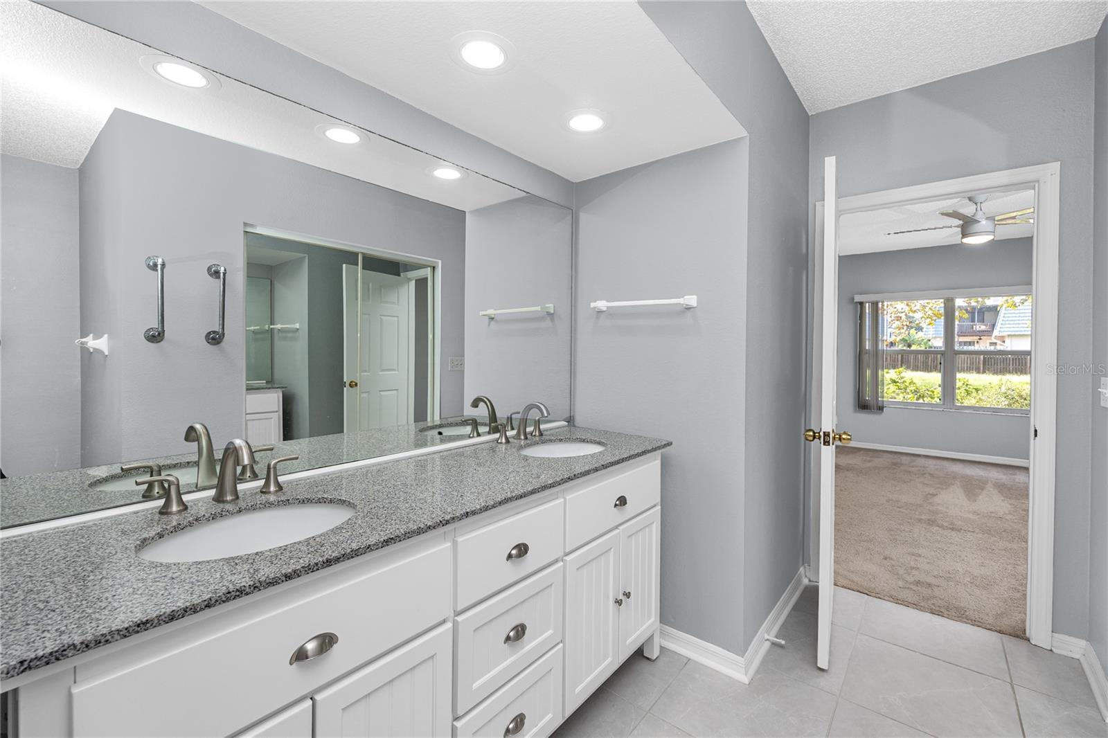 14460 MARINA WAY #11 — photo 23