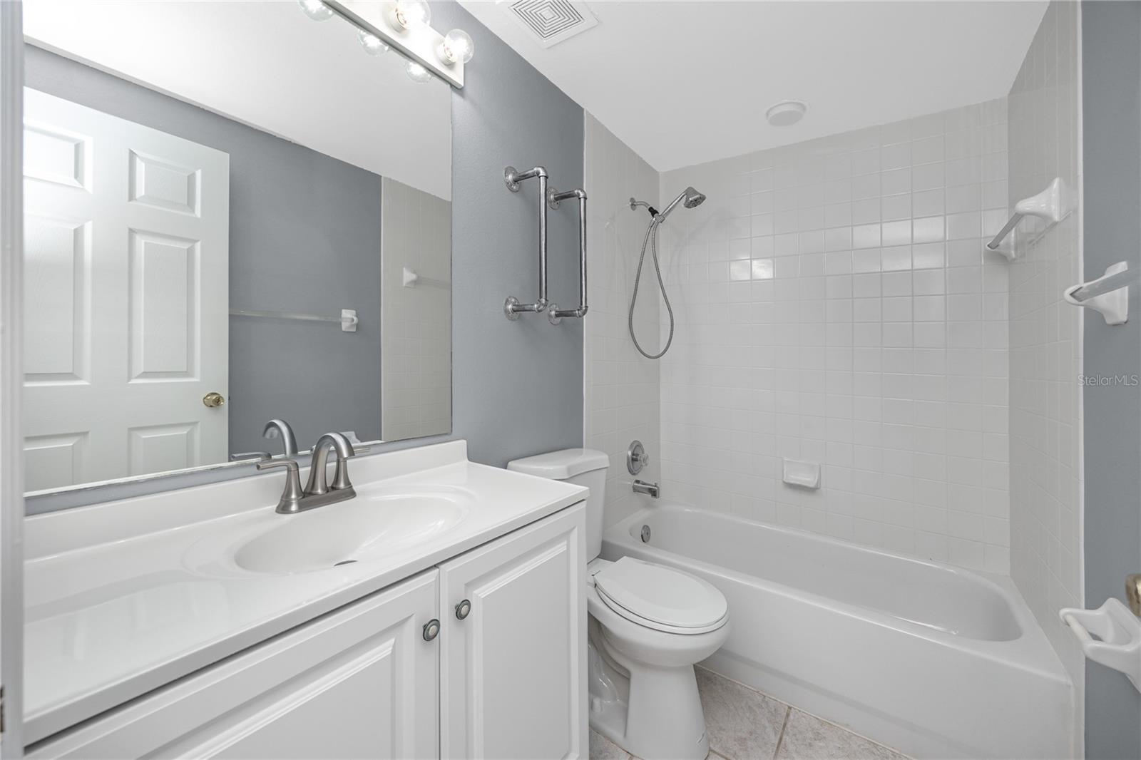 14460 MARINA WAY #11 — photo 32