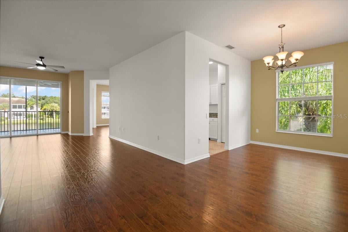 7002 PROSPERITY CIR #701 — photo 20