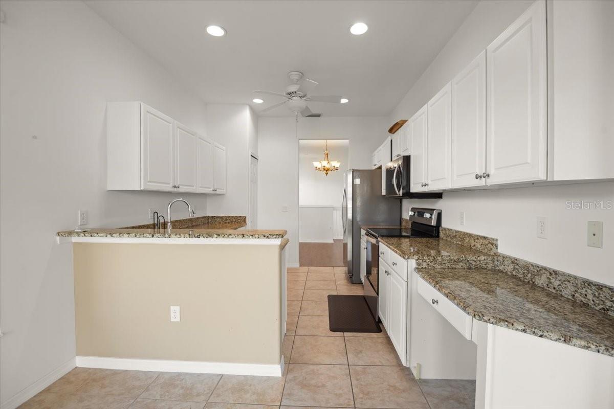 7002 PROSPERITY CIR #701 — photo 9