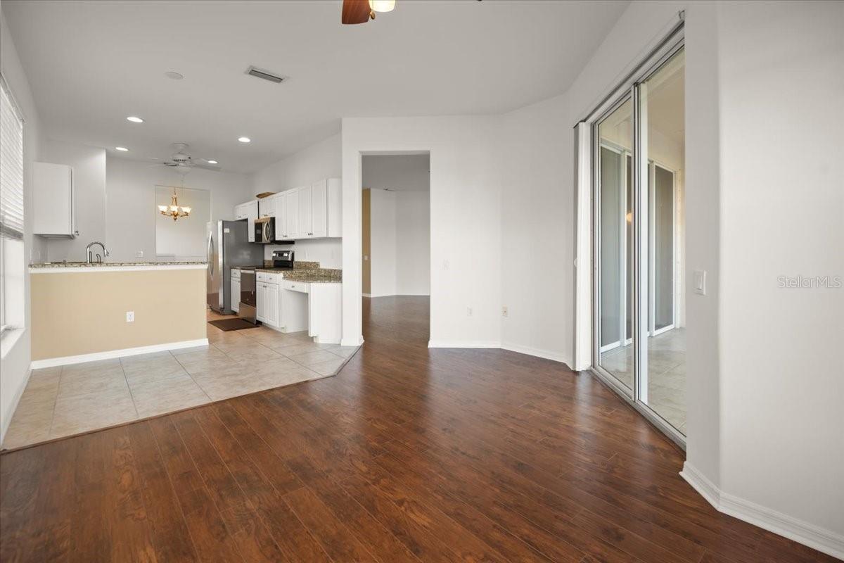 7002 PROSPERITY CIR #701 — photo 13