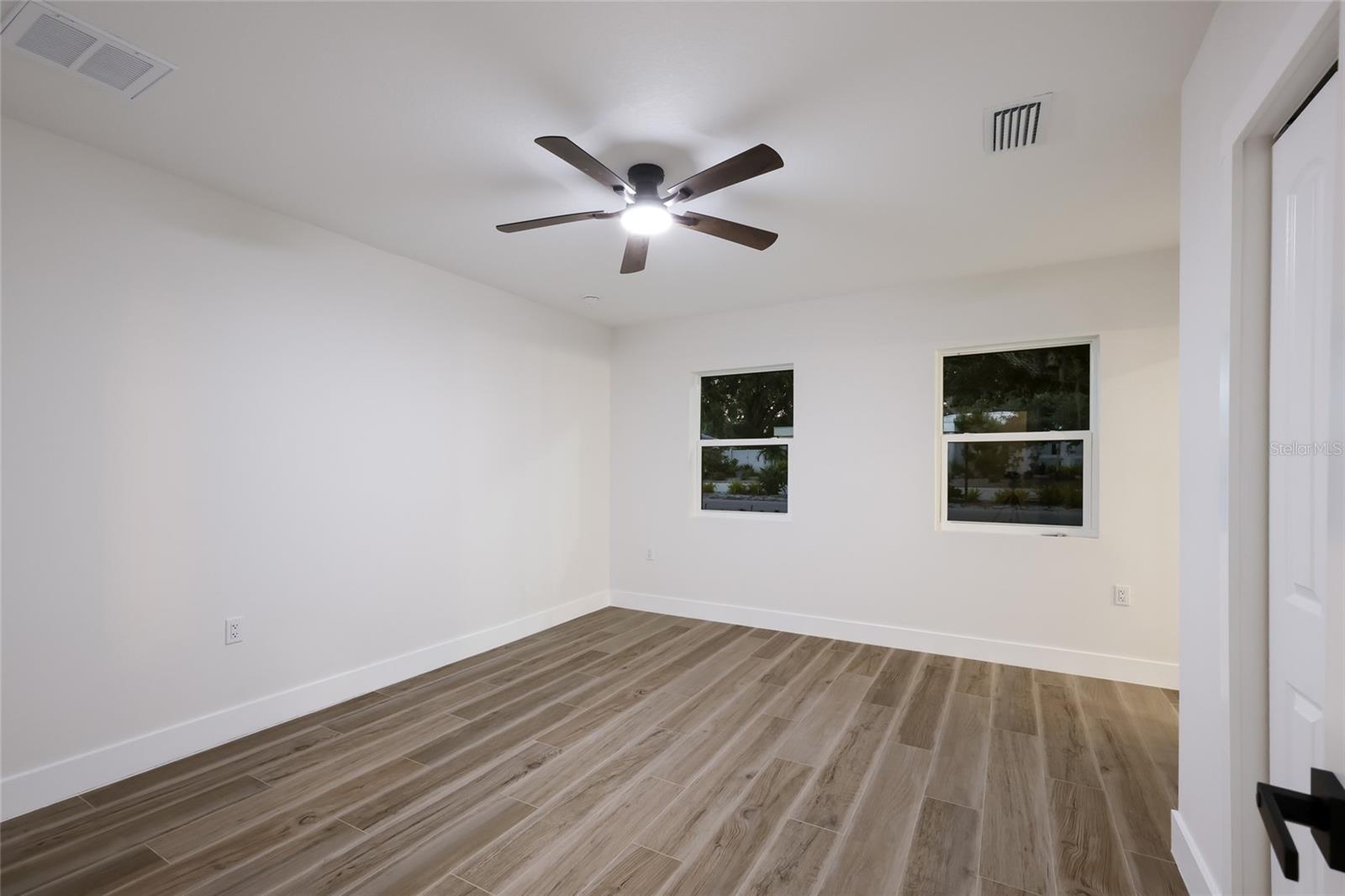 780 INDIAN BEACH CIR — photo 24