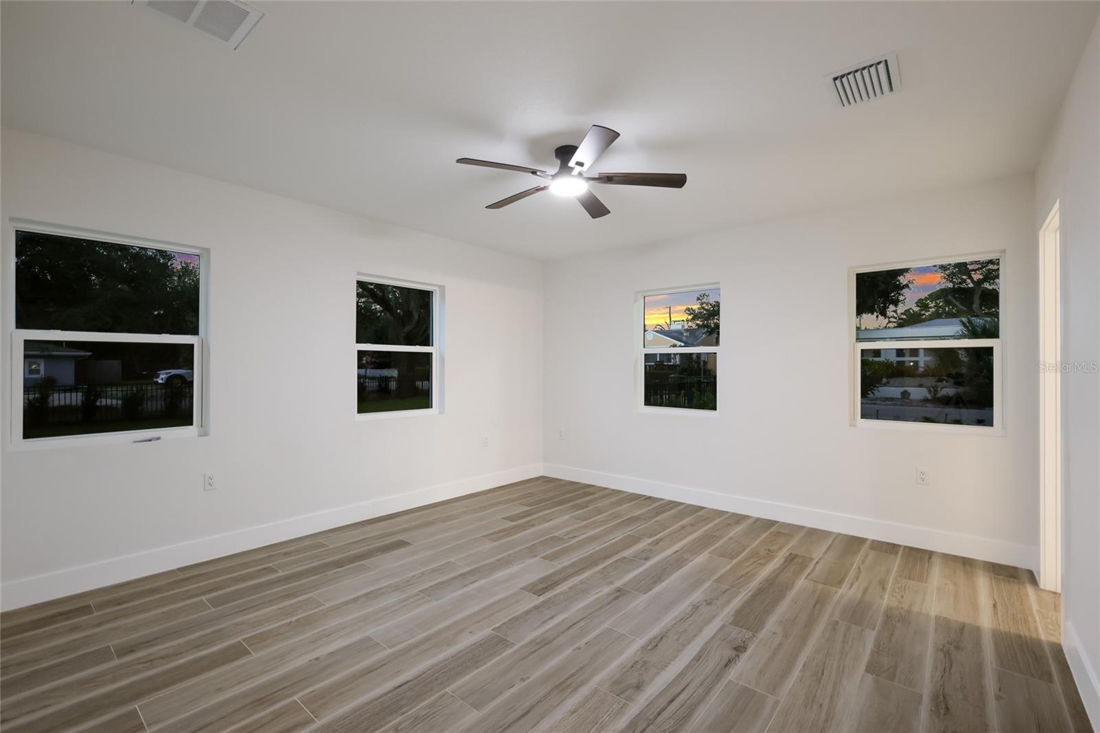 780 INDIAN BEACH CIR — photo 27