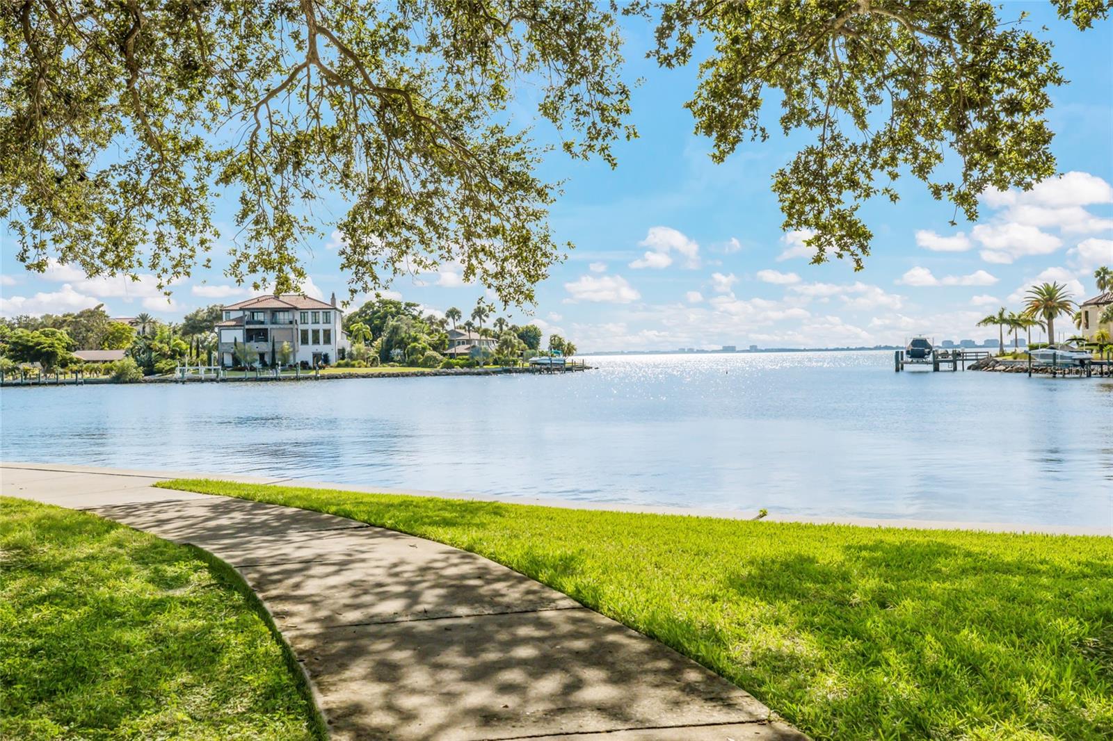 780 INDIAN BEACH CIR — photo 39