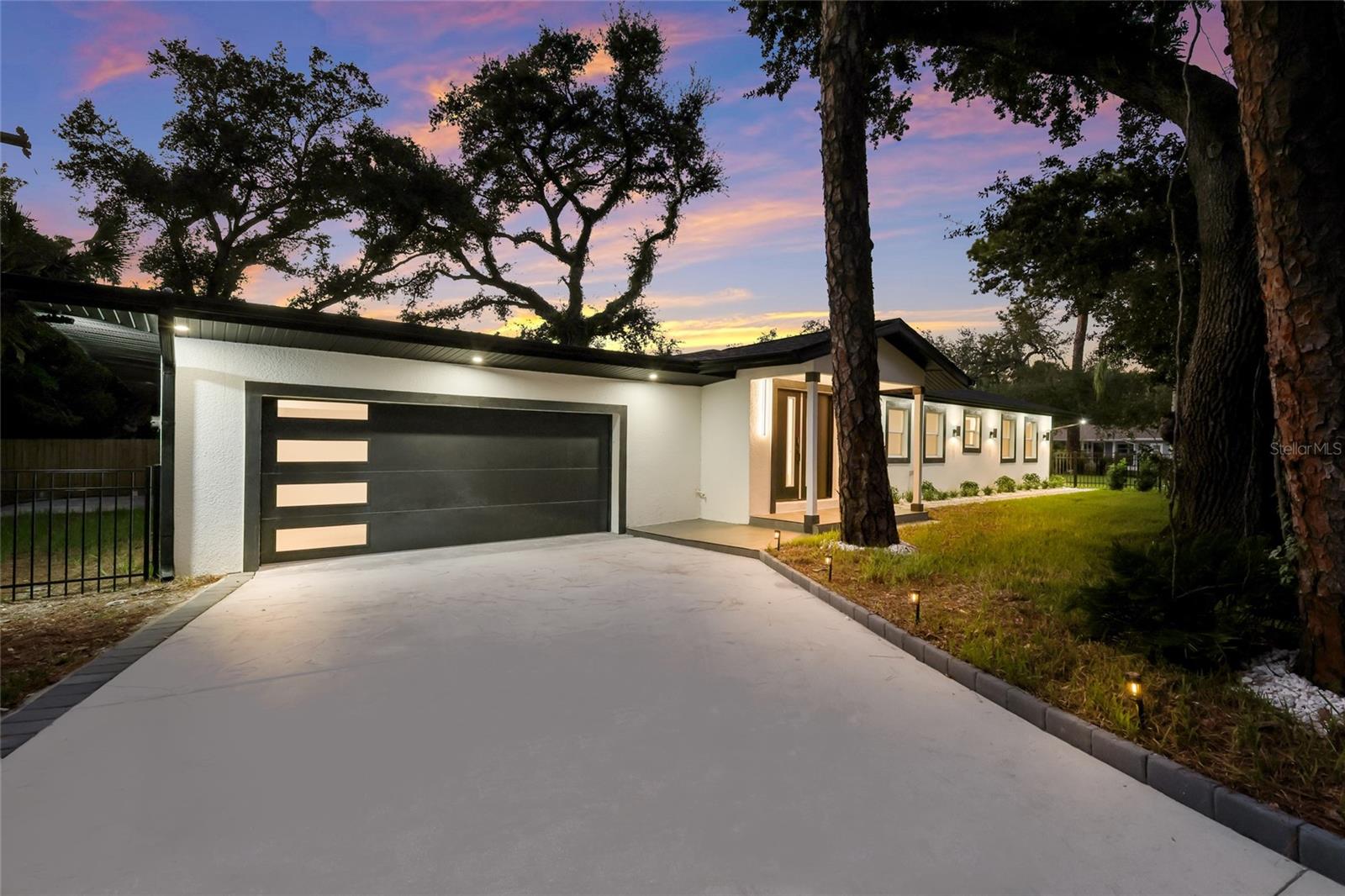 780 INDIAN BEACH CIR — photo 2