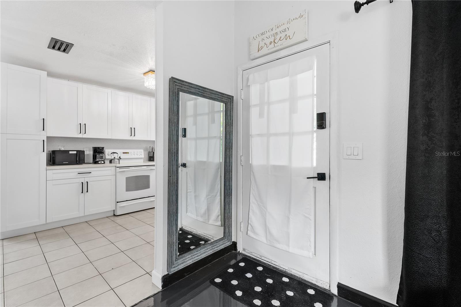 4210 OLIVE AVE — photo 3