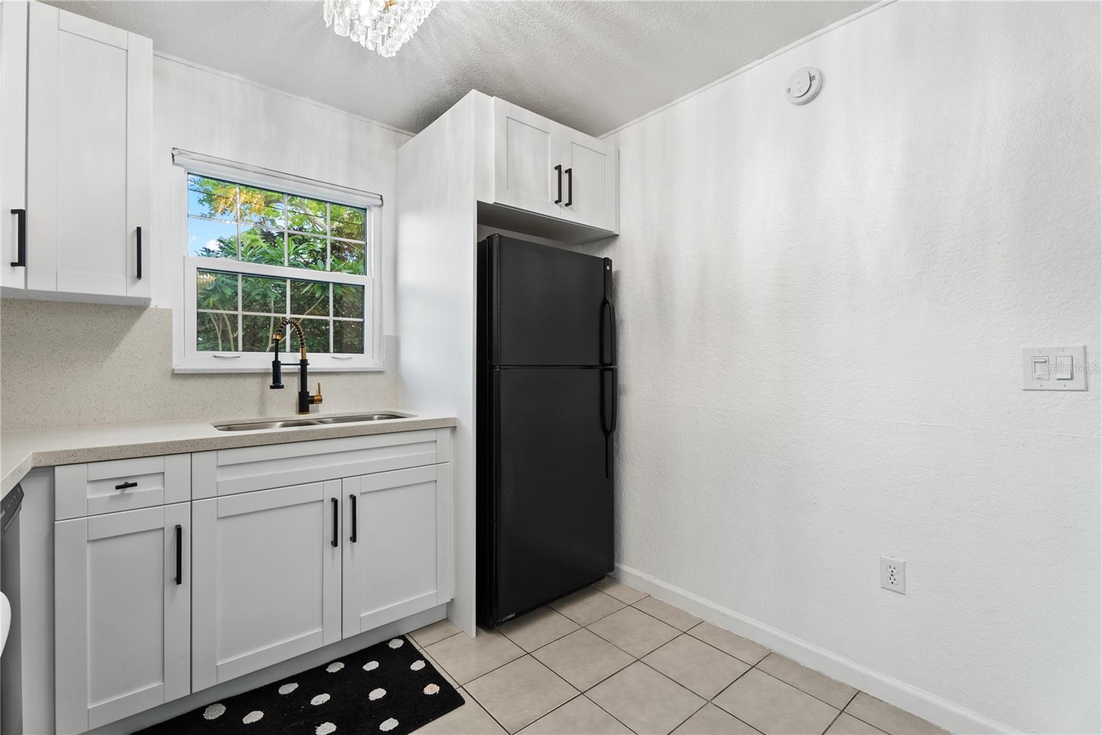 4210 OLIVE AVE — photo 8