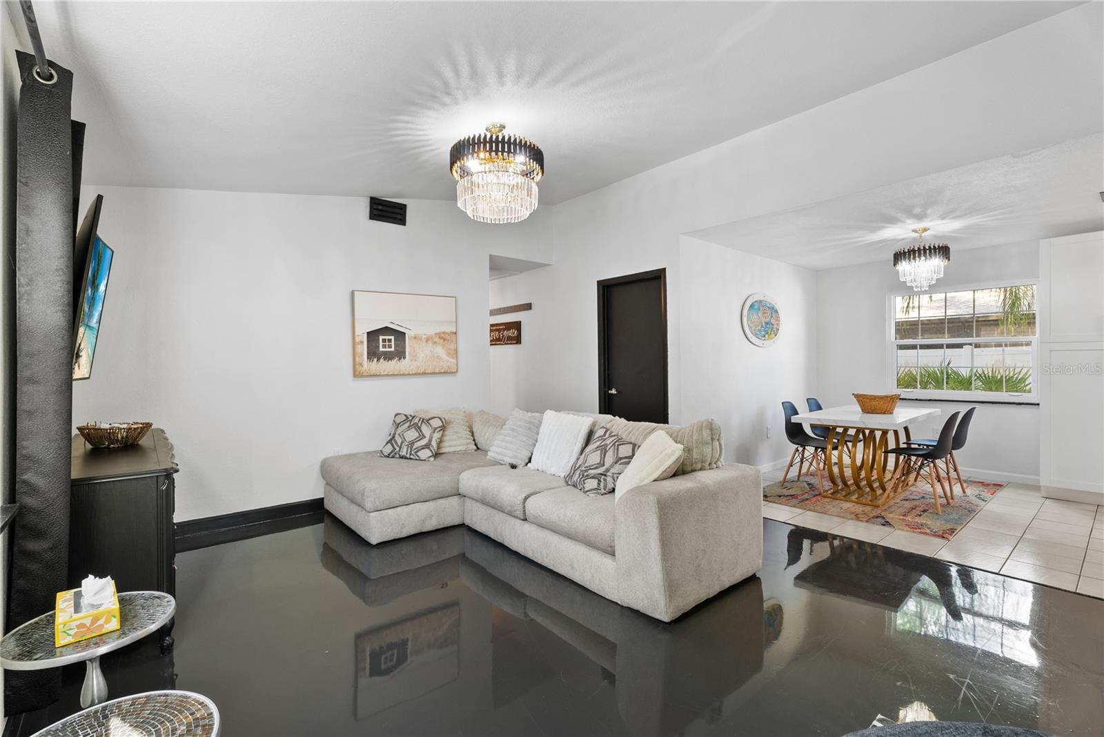 4210 OLIVE AVE — photo 4