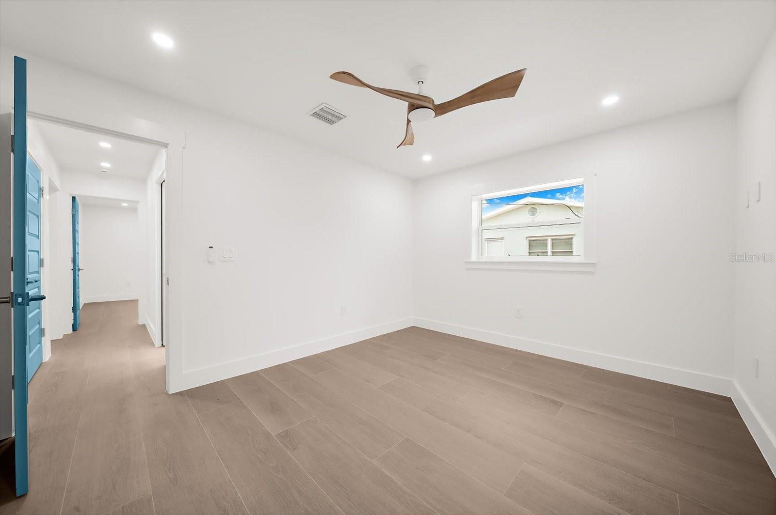 10304 KINGFISHER RD W — photo 43