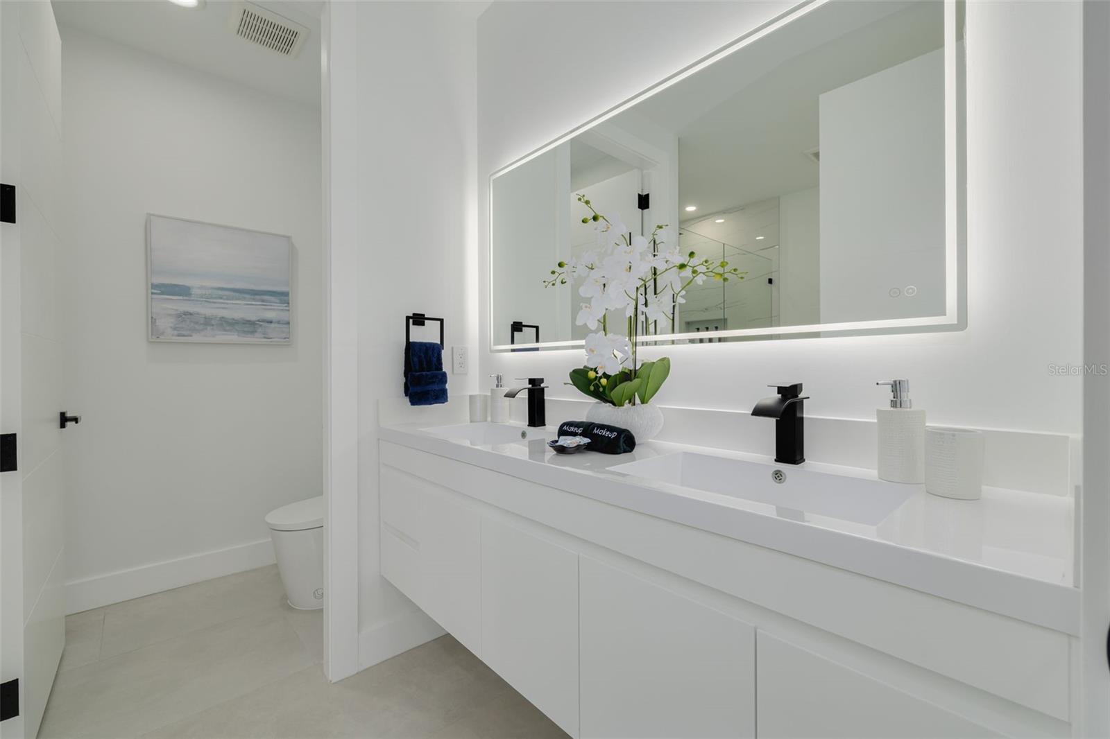 7609 DEEDRA CIR — photo 22