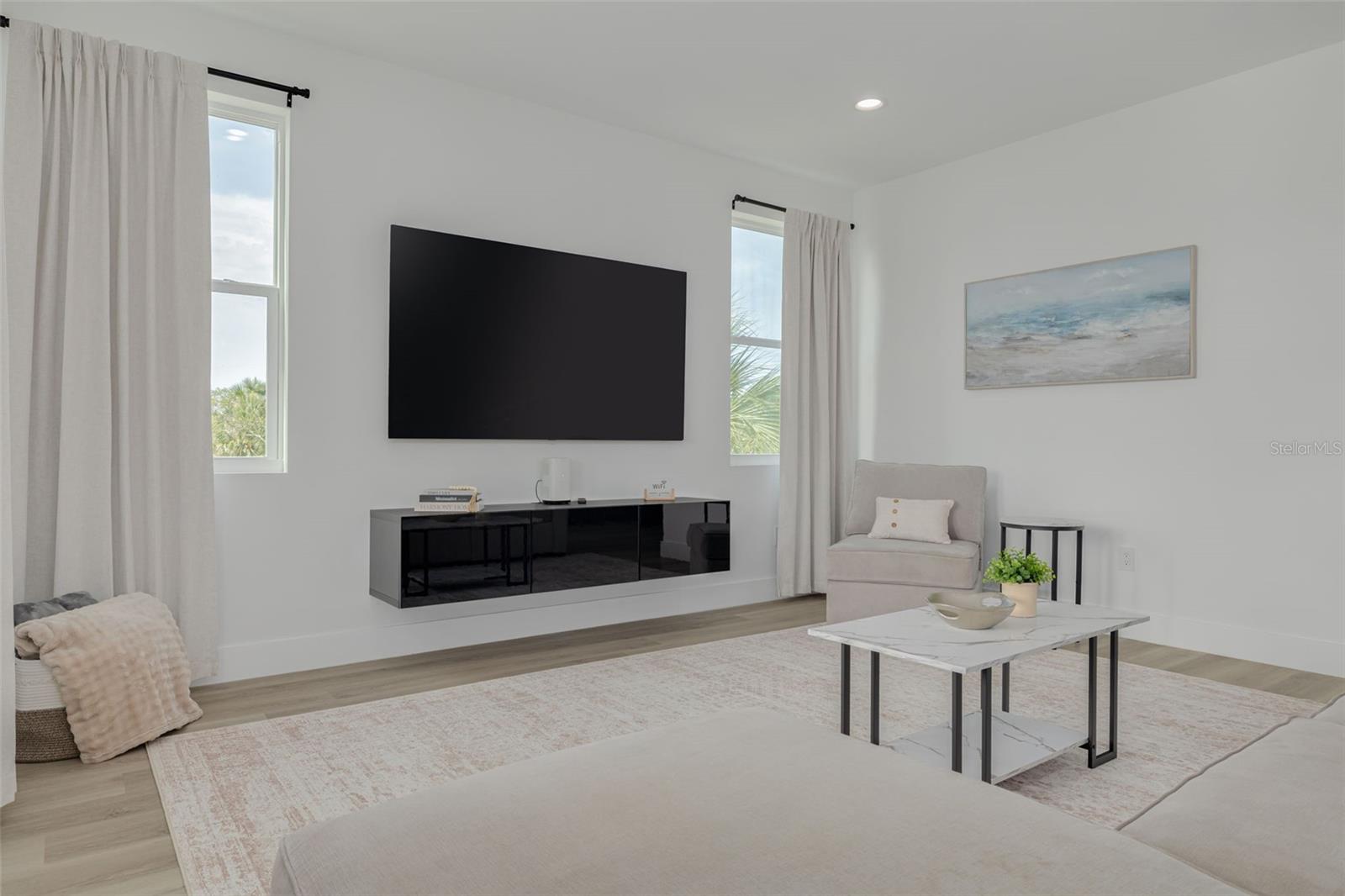 7609 DEEDRA CIR — photo 11