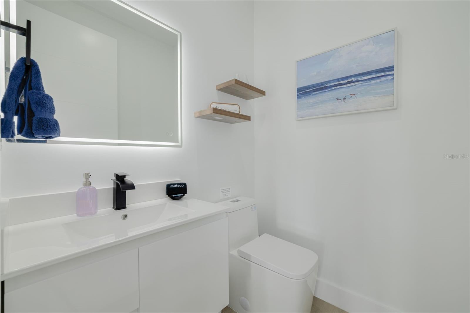 7609 DEEDRA CIR — photo 17