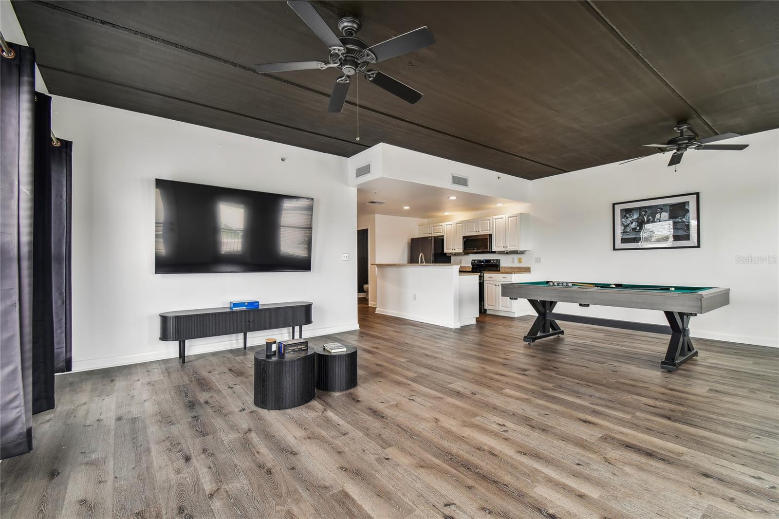 1621 E 4TH AVE #306 — photo 42